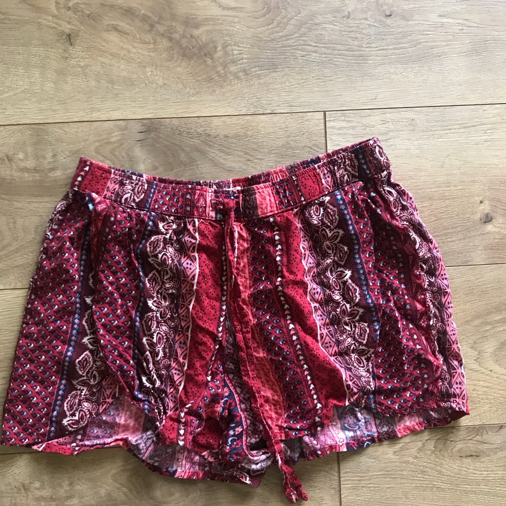 Red printed petal shorts